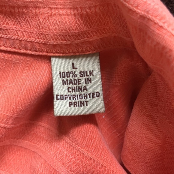 Tommy Bahama Men’s Large 100% Silk SS Button‎ Up - Picture 4 of 6